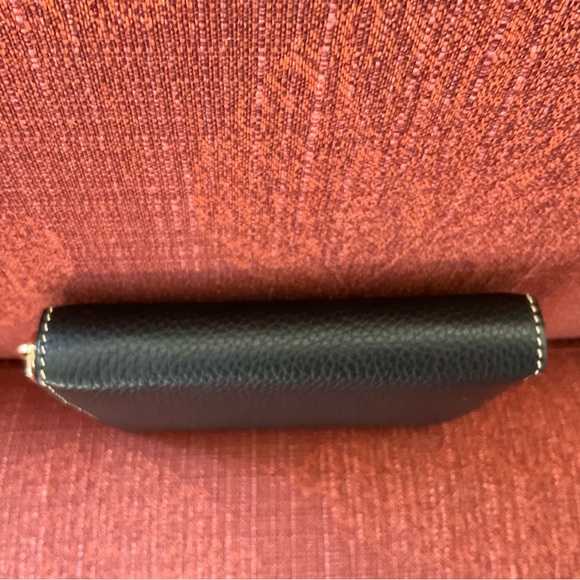 Dooney & Bourke Medium Zip Around Wallet - Picture 4 of 6